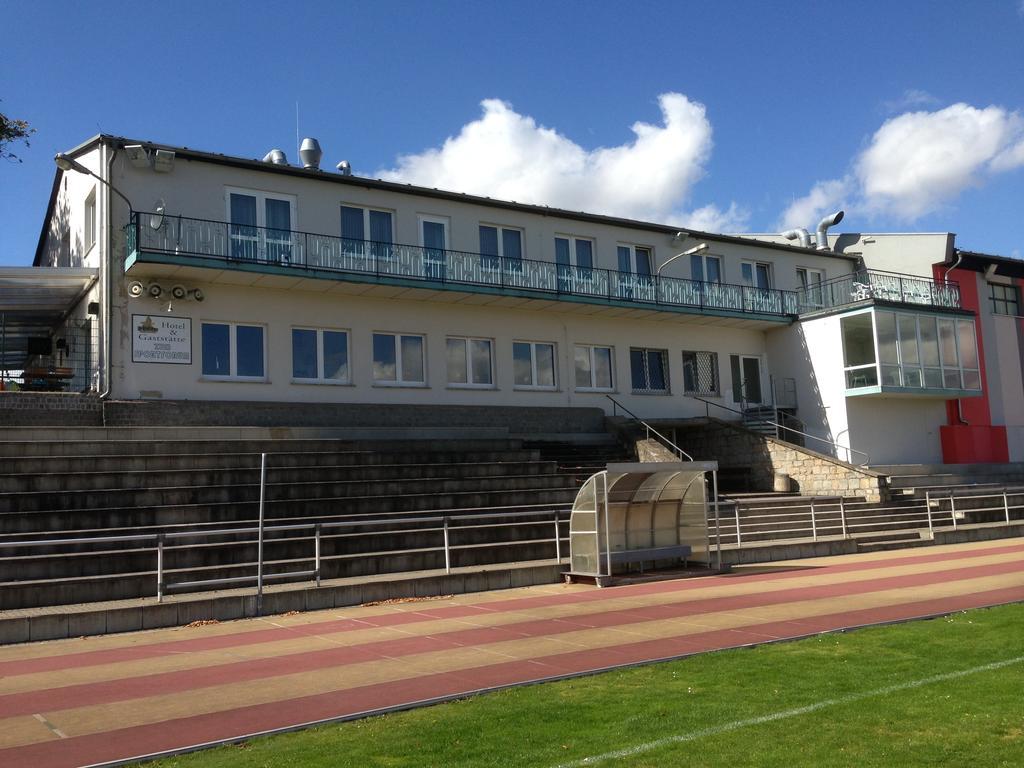 Hotel Zum Sportforum Blankenburg  Exterior photo